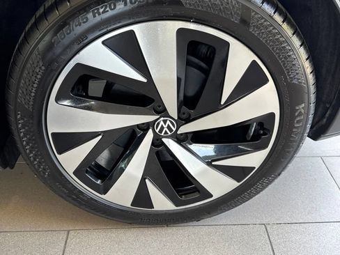 Used 2022 Volkswagen ID.4 Pro S RWD image 19