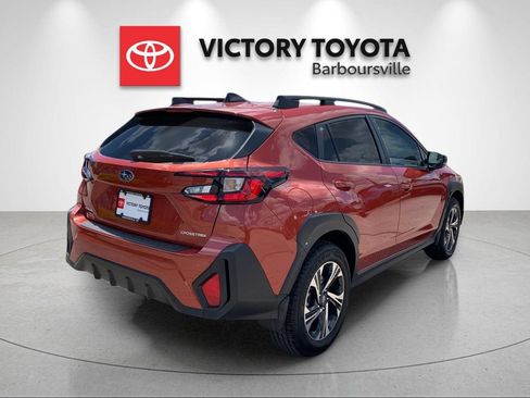 Used 2025 Subaru Crosstrek 2.5i Premium AWD/4WD image 7