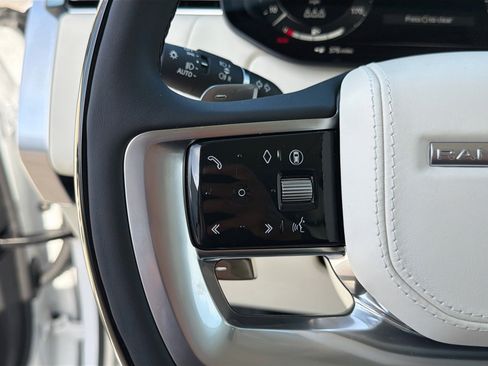 New 2026 Land Rover Range Rover Autobiography image 38