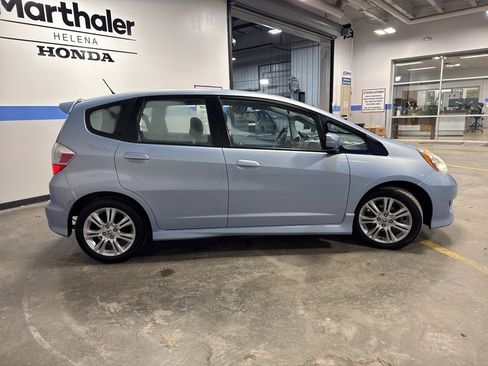 Used 2010 Honda Fit Sport image 4