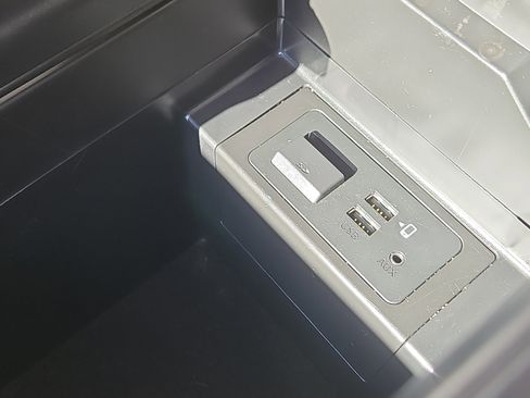 Used 2019 MAZDA CX-9 Touring w/ Touring Premium Package image 10