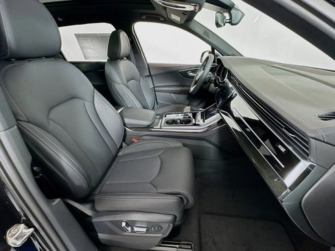 New 2025 Audi Q7 3.0T Prestige image 26