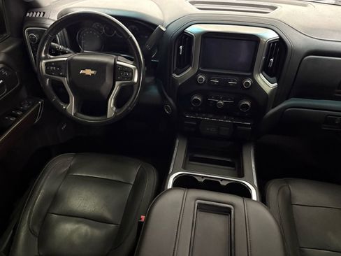 Used 2020 Chevrolet Silverado 1500 LT Trail Boss AWD/4WD image 10