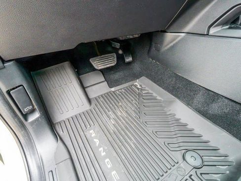 New 2025 Ford Ranger XLT w/ FX4 Off-Road Package image 71