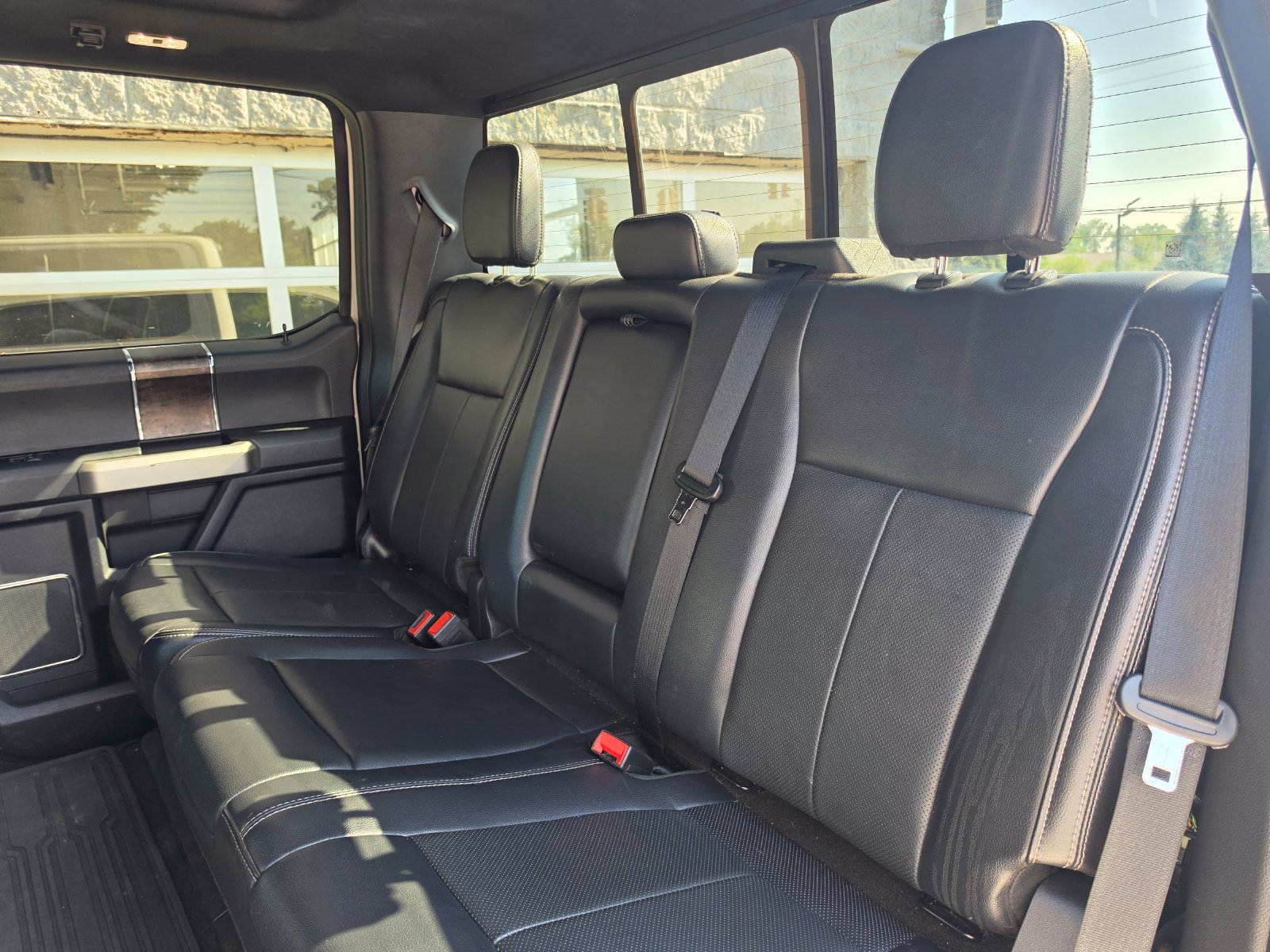 Used 2022 Ford F350 Lariat w/ Lariat Ultimate Package AWD/4WD image 10