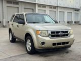 Used 2011 Ford Escape XLS w/ 101A Rapid Spec Order Code image 4