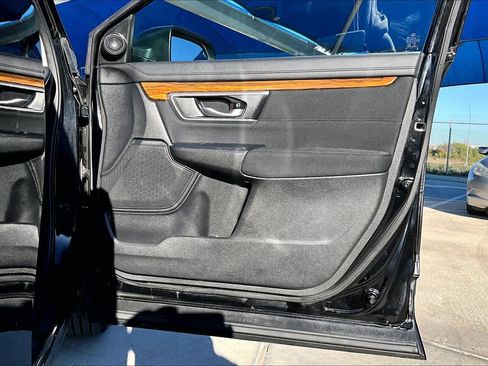 Used 2018 Honda CR-V EX image 19