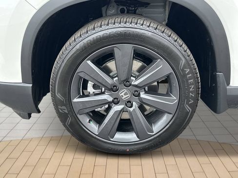 New 2026 Honda Pilot Sport image 8