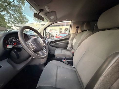 Used 2015 Nissan NV200 S w/ Back Door Glass Package FWD image 9