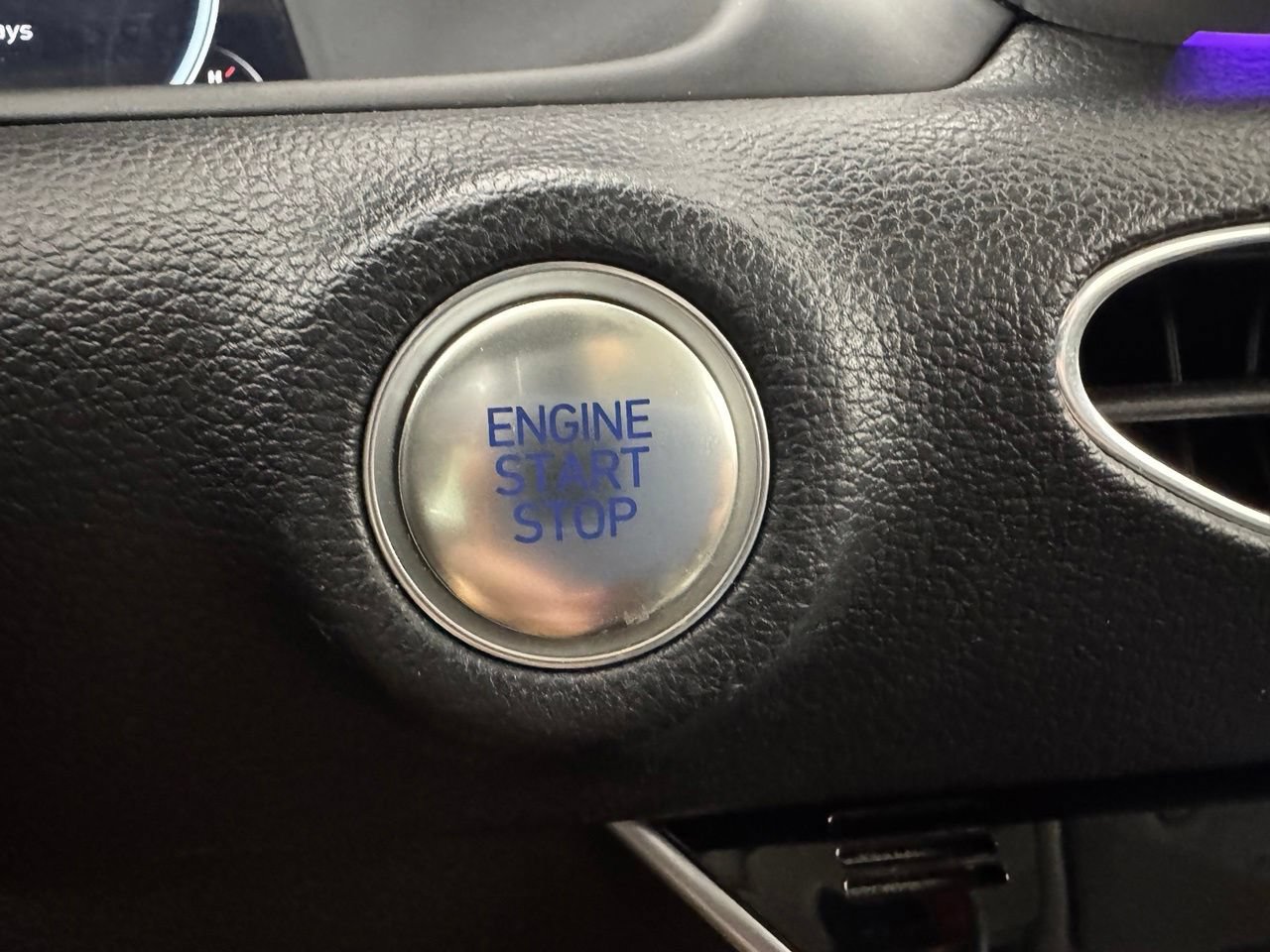 Used 2023 Hyundai Sonata Limited FWD image 23