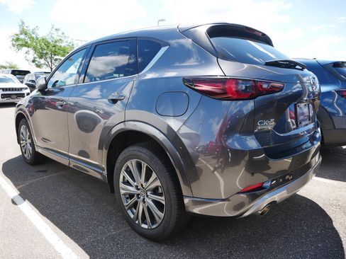 Used 2024 MAZDA CX-5 Signature AWD/4WD image 4