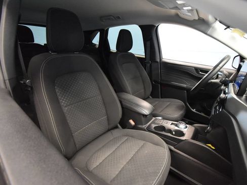 Used 2023 Ford Escape Active w/ Cold Weather Package FWD image 25