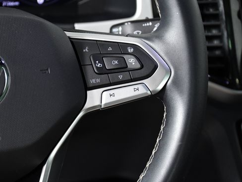 Used 2023 Volkswagen Atlas Cross Sport SEL image 13