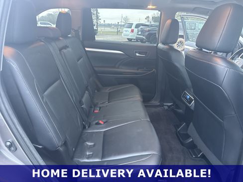 Used 2016 Toyota Highlander XLE image 23