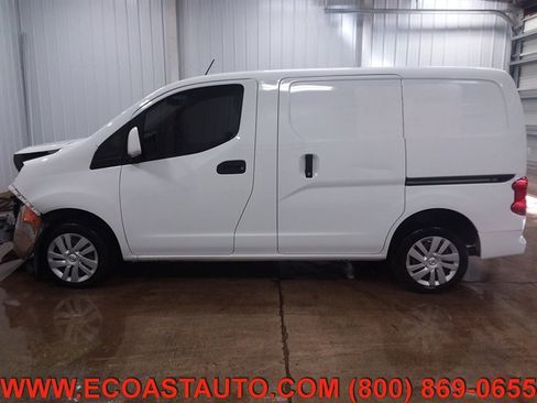 Used 2019 Nissan NV200 SV image 5