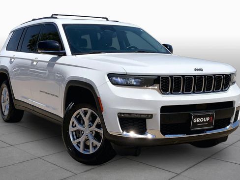 Used 2021 Jeep Grand Cherokee L Limited AWD/4WD image 3