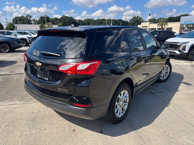 Used 2020 Chevrolet Equinox LS w/ LS Convenience Package FWD image 6