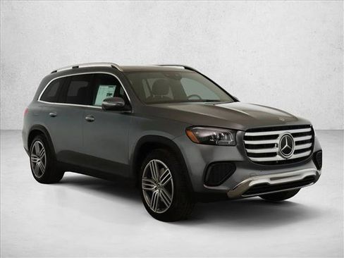 Certified 2025 Mercedes-Benz GLS 450 4MATIC image 3