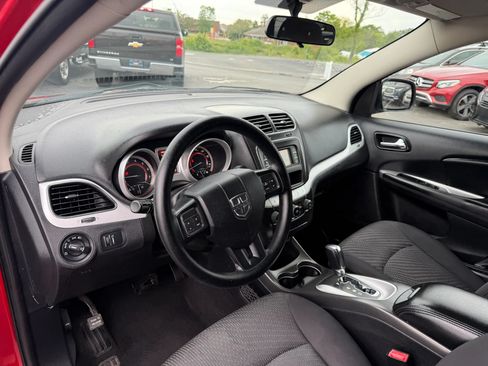 Used 2017 Dodge Journey SXT AWD/4WD image 10