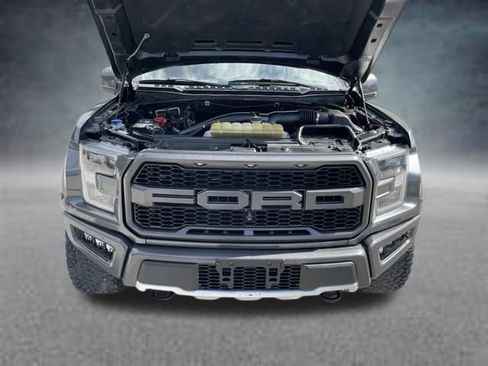 Used 2019 Ford F150 Raptor w/ Equipment Group 802A Luxury image 22