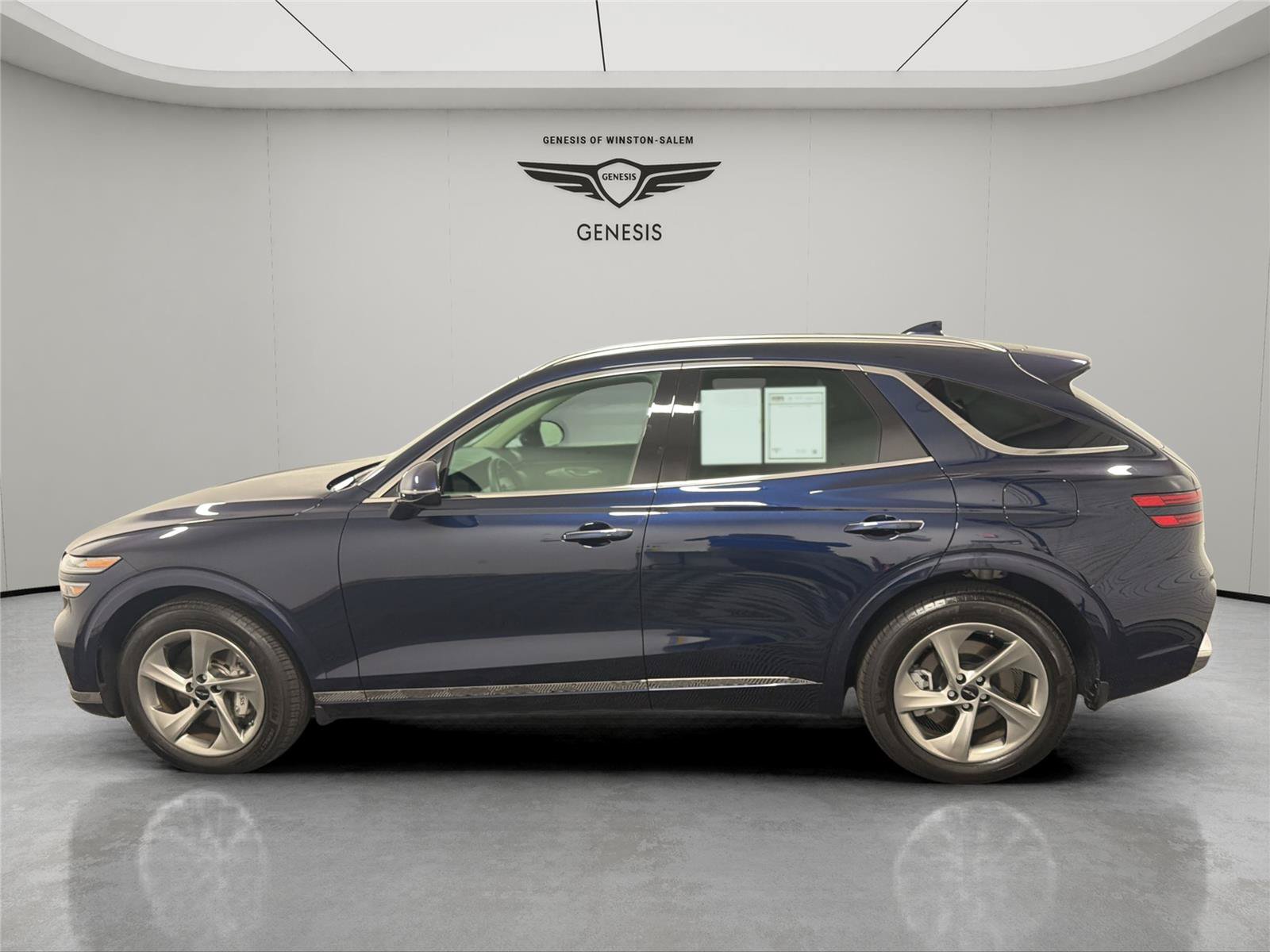 Used 2026 Genesis GV70 2.5T Select AWD/4WD image 2
