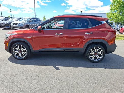 Used 2022 Kia Seltos SX AWD/4WD image 4