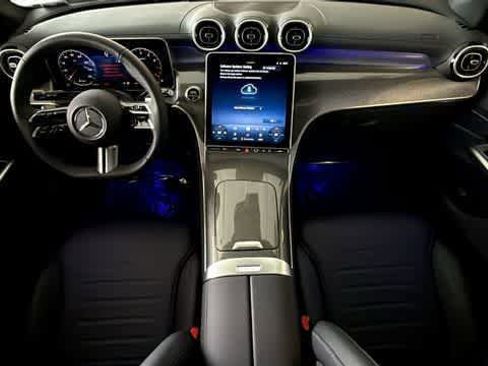 Certified 2026 Mercedes-Benz GLC 300 4MATIC image 5