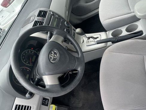 Used 2011 Toyota Corolla LE FWD image 18