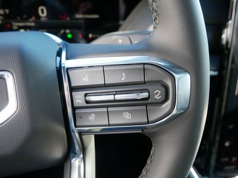 New 2026 GMC Yukon XL Denali w/ Sun & Power Step Package image 19