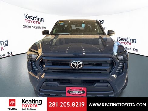 Used 2025 Toyota Tacoma SR image 2