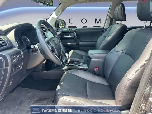 Used 2022 Toyota 4Runner TRD Off-Road Premium w/ TRD Black Wheel Package (TMS) AWD/4WD image 10
