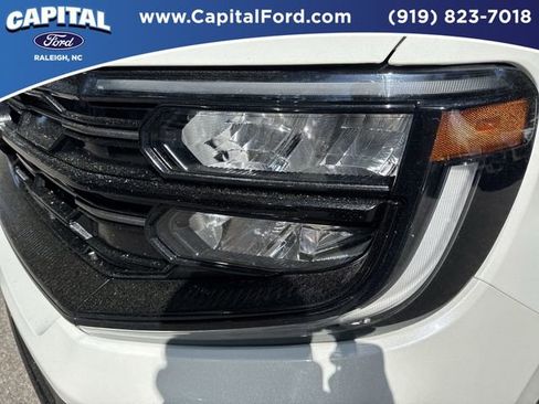 Certified 2025 Ford Expedition Platinum w/ Stealth Appearance Package AWD/4WD image 11