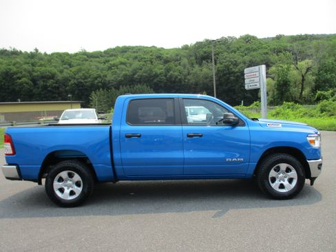 Certified 2024 RAM 1500 Big Horn AWD/4WD image 4