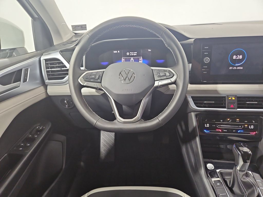 New 2026 Volkswagen Taos SE AWD/4WD image 13