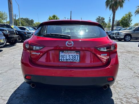 Used 2016 MAZDA MAZDA3 i Sport w/ Preferred Equipment Package FWD image 5