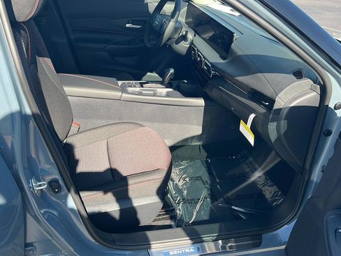 New 2026 Nissan Sentra SR w/ Floor Mat Package FWD image 13