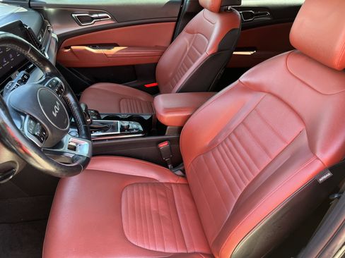 Used 2023 Kia Sportage SX image 18