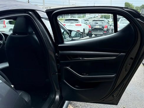 Used 2022 MAZDA MAZDA3 s AWD/4WD image 32