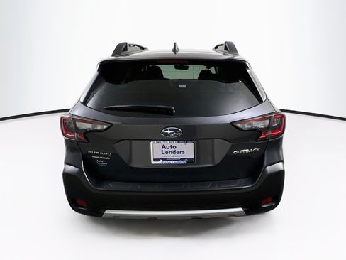Used 2023 Subaru Outback Limited AWD/4WD image 6