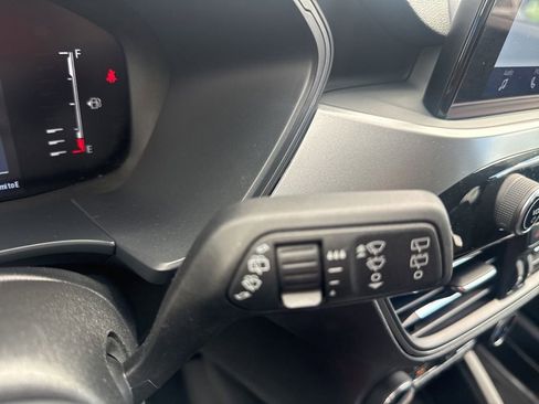 Used 2023 Ford Escape Active AWD/4WD image 28