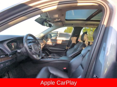 Used 2017 Volvo XC90 T6 Momentum w/ Vision Package AWD/4WD image 7