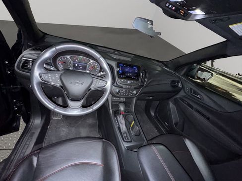 Used 2022 Chevrolet Equinox RS w/ RS Leather Package image 15