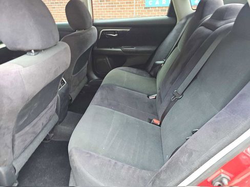 Used 2013 Nissan Altima 2.5 SV FWD image 15