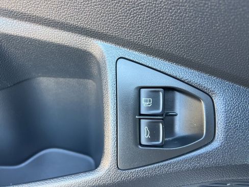 Used 2024 Volkswagen Jetta SE image 15