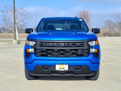 Used 2025 Chevrolet Silverado 1500 Custom w/ LPO, Dark Essentials Package AWD/4WD image 7