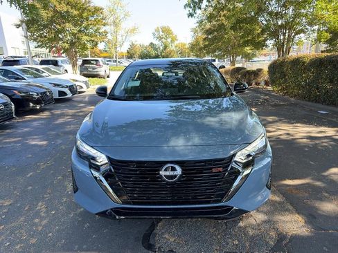 New 2025 Nissan Sentra SR image 2