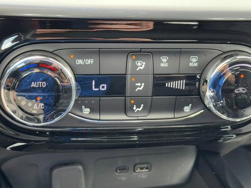 New 2026 Chevrolet Trax LT w/ Driver Confidence Package FWD image 13