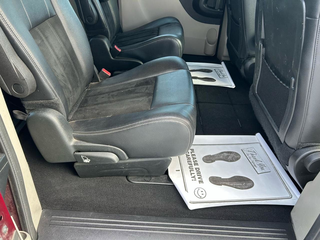 Used 2018 Dodge Grand Caravan SXT FWD image 11