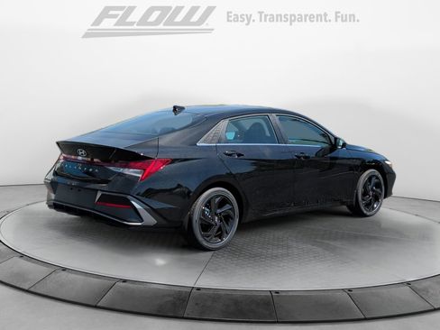 New 2026 Hyundai Elantra SEL Sport Premium w/ Cargo Package FWD image 7