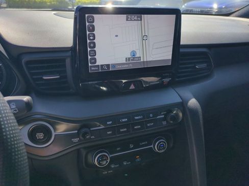 Used 2022 Hyundai Veloster N image 15